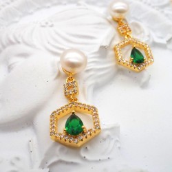 Green Tear Diamond Zircon Pendant Flat Pearl Stud Earrings