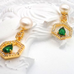 Green Tear Diamond Zircon Pendant Flat Pearl Stud Earrings