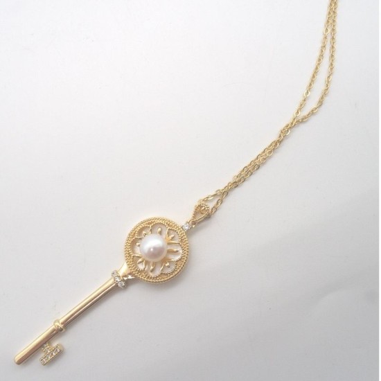 Copper Gold Plated Coquilles Pearl Key Pendant Necklace